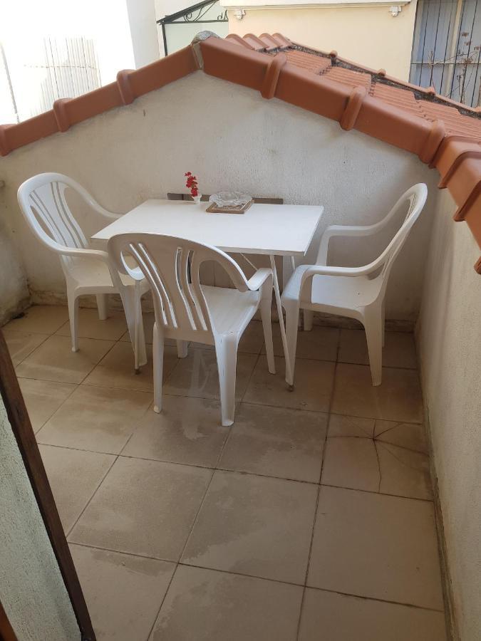 Studio Pour 3 Personnes Au Calme Dans Villa Nizza Kültér fotó